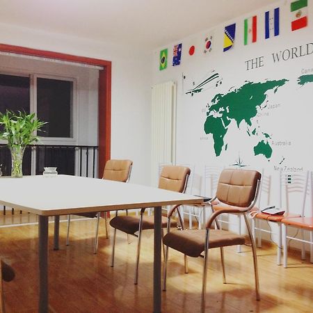 798 International Youth Hostel Жинан Екстериор снимка