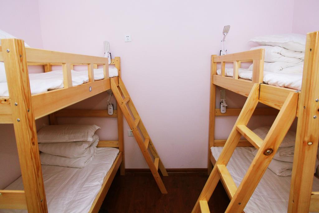 798 International Youth Hostel Жинан Стая снимка