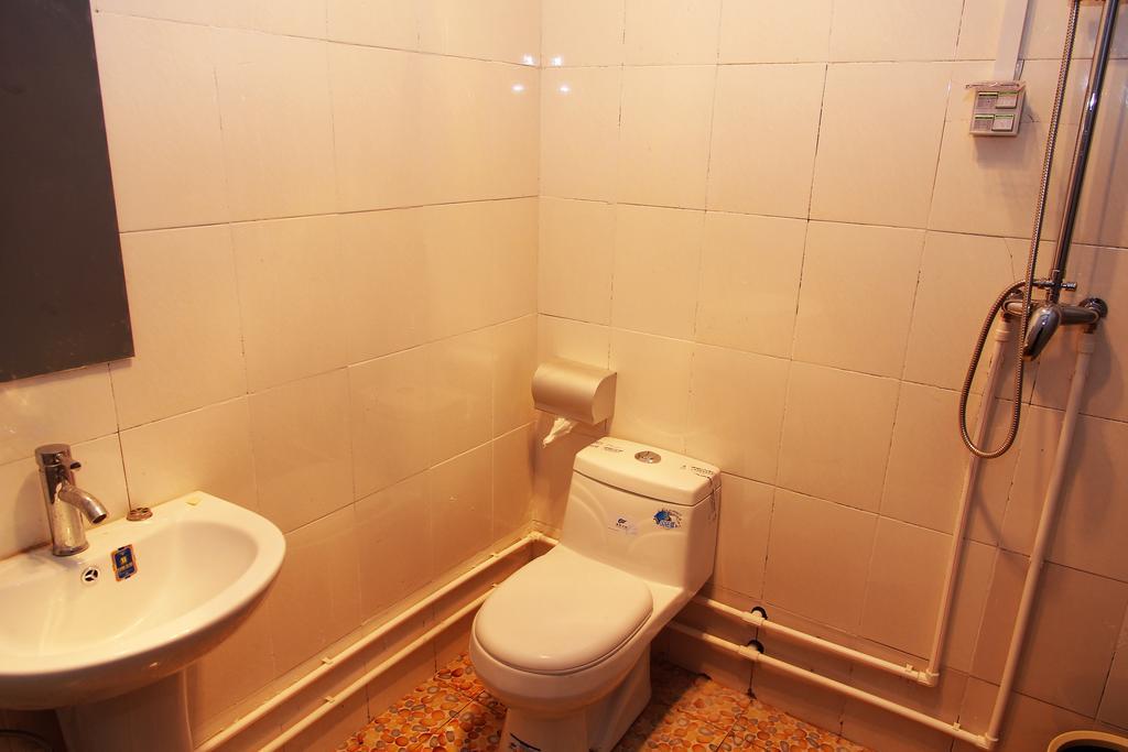 798 International Youth Hostel Жинан Стая снимка